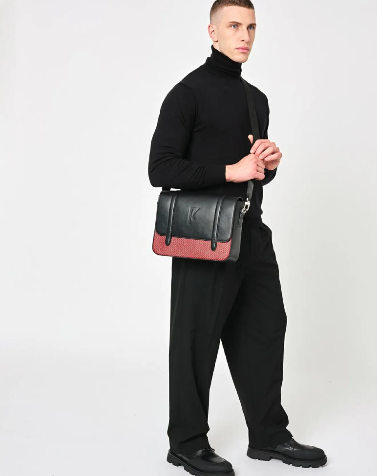 Best Maison Faret Sac en Cuir & Toile enduite Moulleau rouge/noir - 22x30x9 cm