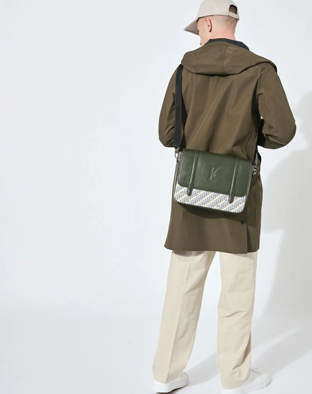 Hot Maison Faret Sac en Cuir & Toile enduite Moulleau vert/multicolore - 22x30x9 cm