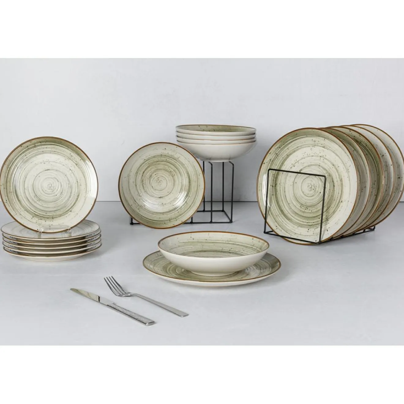 New Cosy & Trendy Service de table en Grès Sintra beige - 18 pièces