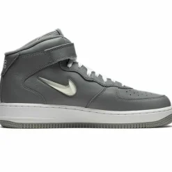 Homme Nike Sneakers en Cuir Air Force Mid Jewel Nyc grises
