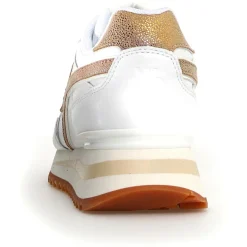 New W6YZ Sneakers en Cuir Yak blanches
