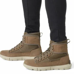 Homme Sorel Sneakers en Velours de Cuir & Nylon imperméables Explorer™ Mission beiges