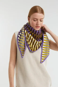 Sale Mapoesie Triangle Frequence Kaki