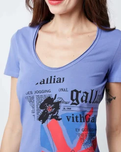 Femme John Galliano T-Shirt imprimé drapeau bleu lavande