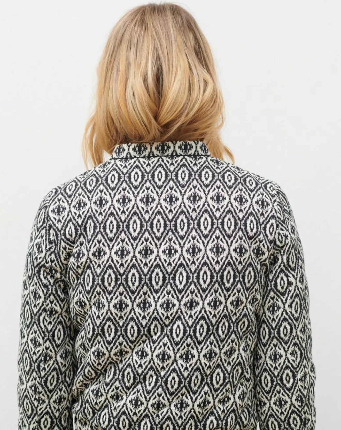 Discount Caroll Veste matelassée Athenes imprimée noire